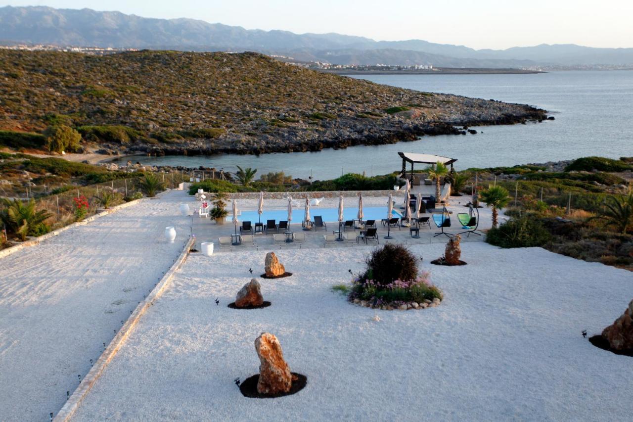 Tersanas Beach Lodges Exterior photo