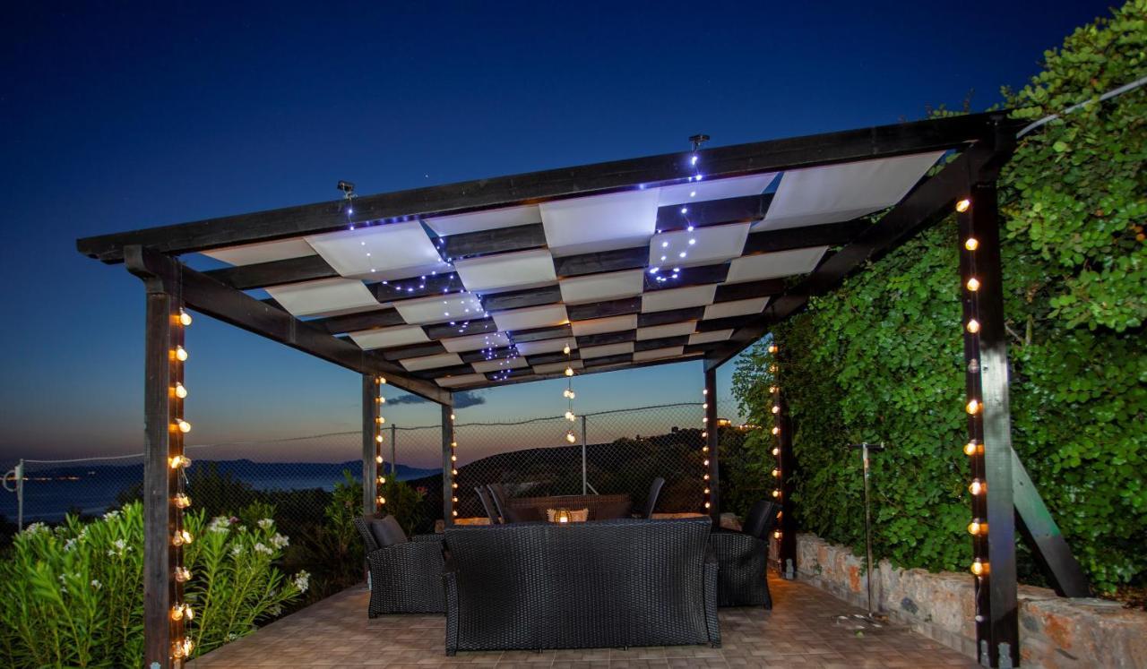 Tersanas Beach Lodges Exterior photo